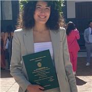 Sei alla ricerca di un insegnante preparato, paziente e sempre disponibile? Le mie lezioni fanno per te.